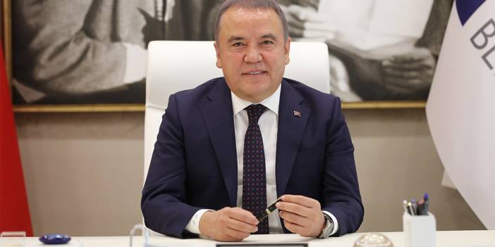 Muhittin Böcek: Başınızı öne eğdirecek hiçbir olayın içinde olmadım