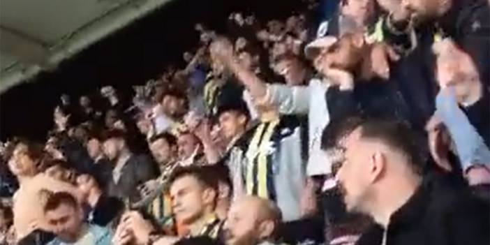 Tribünlerde 'Mecliste Hizbullah istemiyoruz' sloganı