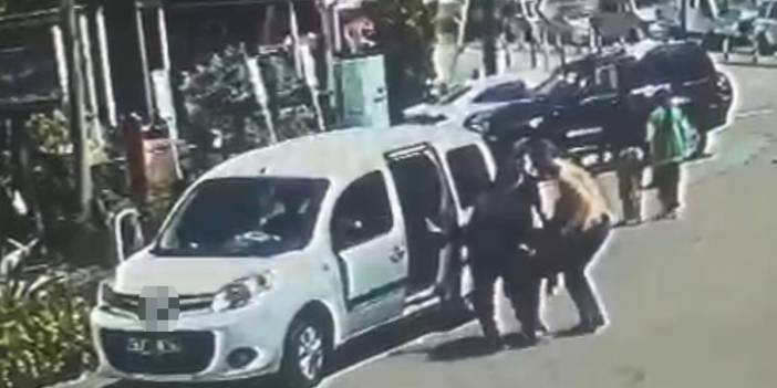 Cinsel istismardan gözaltına alınan 2 zanlı polis otosundan atladı: 1 ölü, 1 yaralı