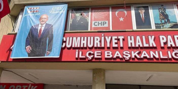 Giresun'da CHP binasına taşlı saldırı: Atatürk resmi hedef alındı