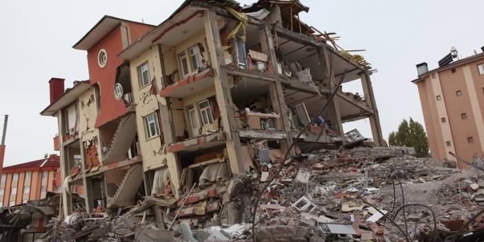 Deprem bölgesi beşik gibi: Son bir gecede 855 deprem