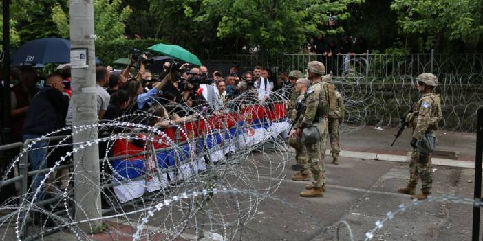 Kosova’daki gerilim çözülüyor mu? Tartışmalı yerel seçim yeniden yapılacak