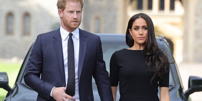 Kraliyet ailesiyle ilgili onlarca röportaj veren Harry ve Meghan'dan geri adım: Anlatacak bir şey kalmadı