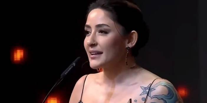 Melek Mosso, ödülünü kadınlara adadı