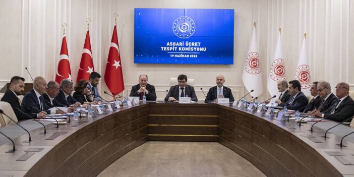 500 dolar formülü rafa kalktı: Asgari ücret TL olarak konuşuluyor