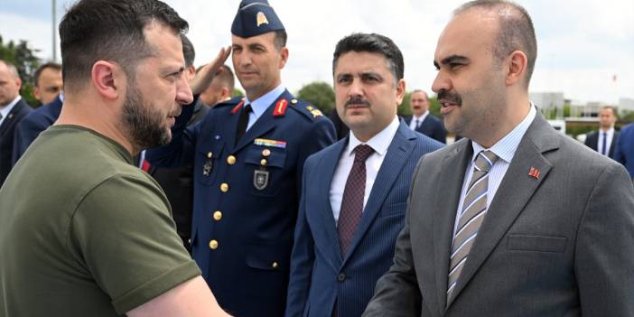 Ukrayna lideri Zelenskiy Türkiye'den ayrıldı