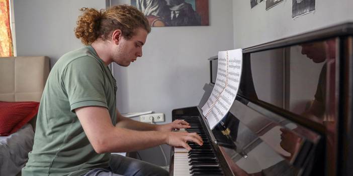 Genç piyaniste 'vize' engeli: Randevu dahi alamadı