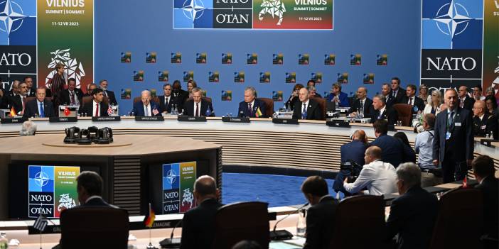 NATO bildirisine Çin'den sert cevap: NATO'nun gittiği her yerde savaşın çıkması muhtemeldir