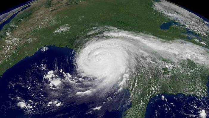 El Nino dünya genelinde kuraklık, sel ve kasırgaların etkisini artırdı