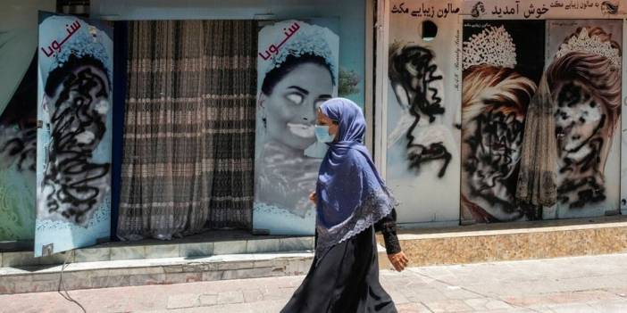 Taliban kadınları kıskacına aldı: Artık sadece işsizlik ve ayrımcılık konuşuluyor