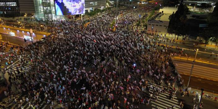 'Yargı' krizinin ardından endişe büyüyor: İsrail halkında iç savaş korkusu