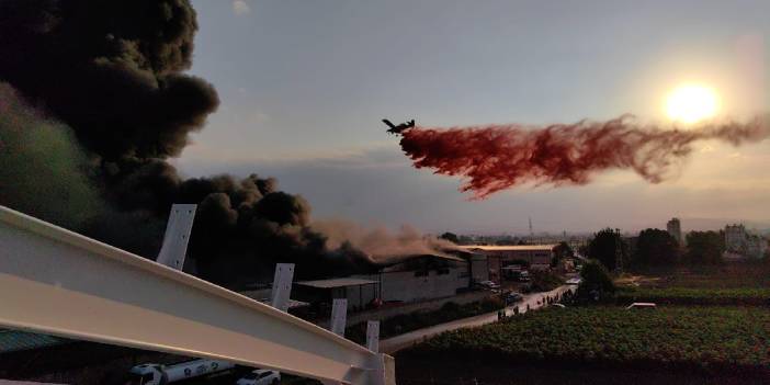 Bursa'daki yangın 10 fabrikaya sıçramıştı: 7 saatte 1 milyar lira küle döndü