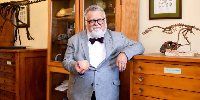 Prof. Dr. Celal Şengör deprem sonrası olacakları anlattı: Nefes alınamaz hale gelinecek