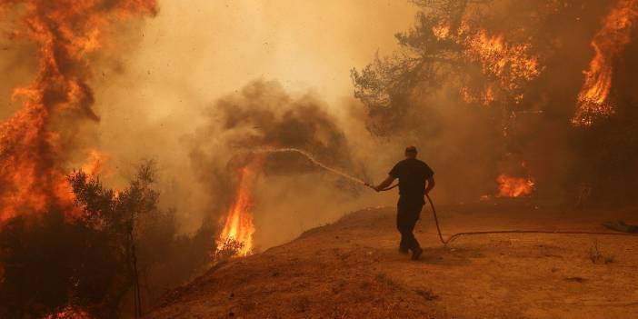 Yunanistan'daki yangınların büyük kısmı kontrol altında