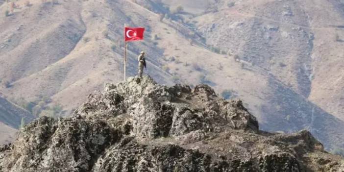 İçişleri Bakanı Ali Yerlikaya duyurdu: 4 PKK'lı terörist teslim oldu