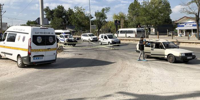 Kadın cinayetleri bitmiyor! Eşini yol ortasında katletti