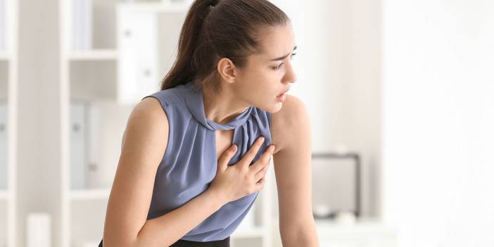 Kalp krizinde ilk 5 dakika uyarısı! Belirtiler görüldüğünde hemen bunları yapın