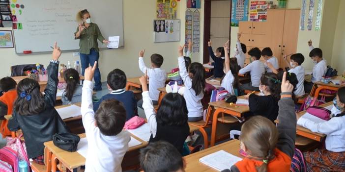 Ders zili çalmasına birkaç gün kaldı: Sadece bir öğrencinin eğitim masrafı 7 bin TL’yi geçti