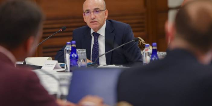 Bakan Şimşek 35 milyar dolarlık krediyi İngilizce paylaşımla yorumladı: Yeni ekonomi politikamızın onayı