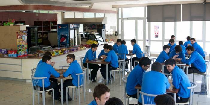 Kantine gitmek lüks oldu: Bir tost bir çayın aylık masrafı bin 100 TL