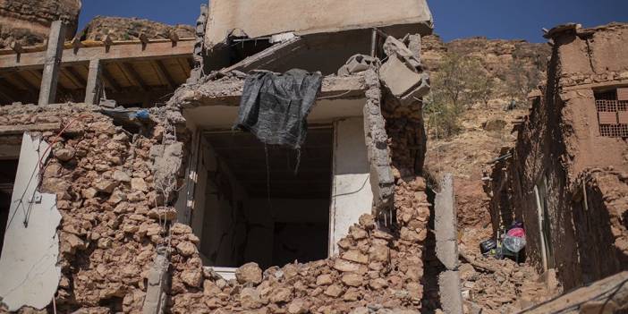 Fas'ta deprem felaketinin 6'ncı günü: Hala dışarıda uyuyoruz, battaniyemiz yok