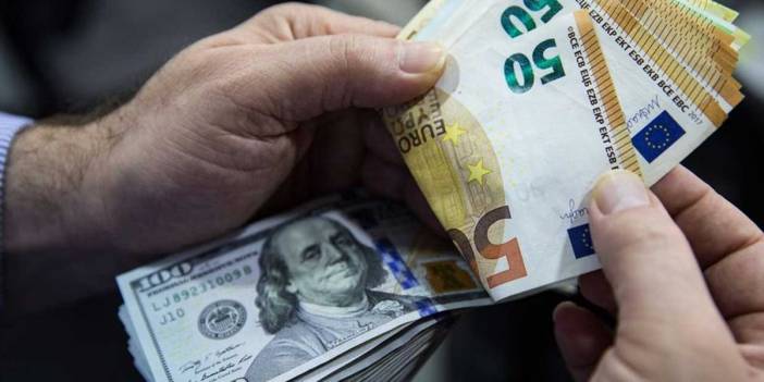 Dolar kritik seviyenin üzerine çıktı: Gözler Fed ve Merkez'de