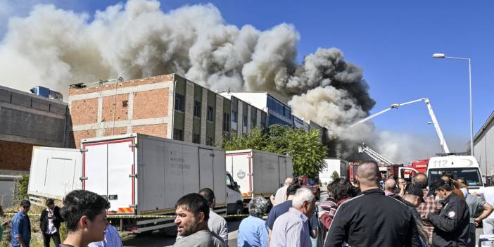 Ankara'daki minder fabrikasında yangın kontrol altında