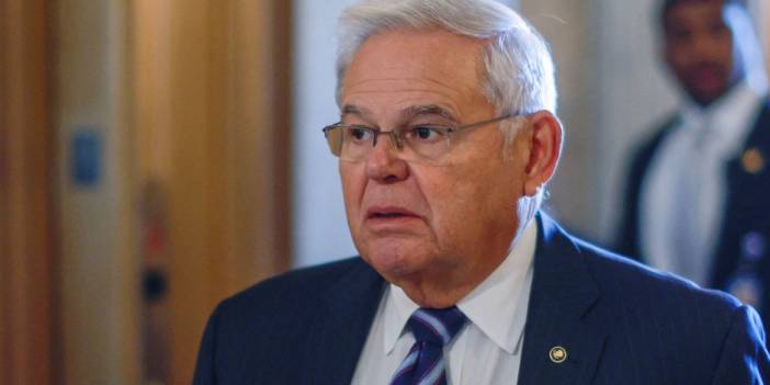 Menendez 400 bin dolar değerindeki altın külçeleri böyle açıkladı: 'Ne rüşveti acil durumlar için'