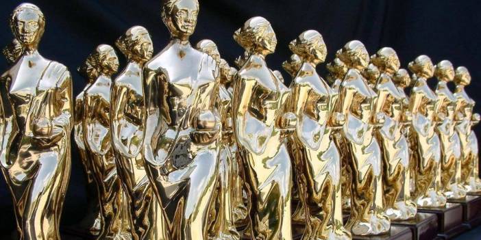 'Kanun Hükmü' seçkiye geri döndü, Kültür ve Turizm Bakanlığı Altın Portakal'dan çekildi