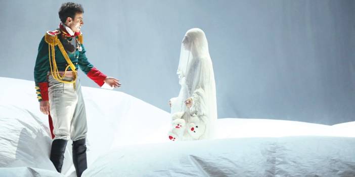 Tolstoy’un kült eseri Darülbedayi sahnesinde