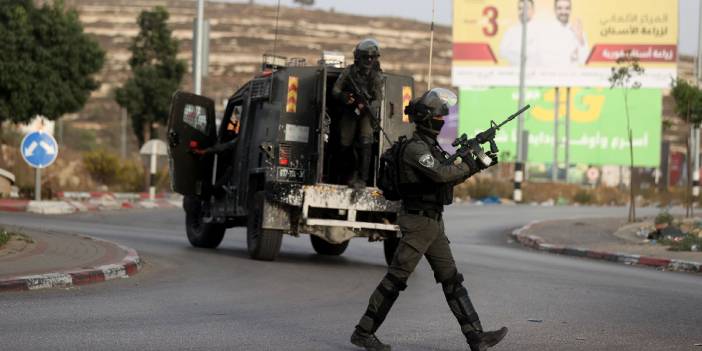 28 Filistinli yaralandı: İsrail ordusundan Batı Şeria'daki cenaze törenine müdahale