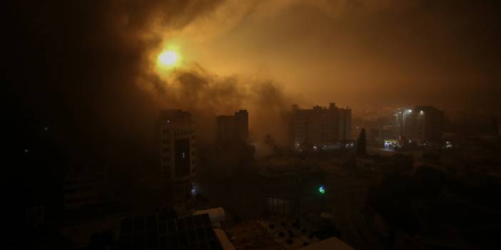 Gazze sabaha ölümle uyandı