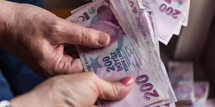 AK Parti Grup Başkanı Abdullah Güler duyurdu: Emekli ikramiyesi 4 bin TL'ye çıkarıldı