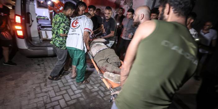 Gazze katliamında on dördüncü gün: İsrail kente ölüm yağdırıyor