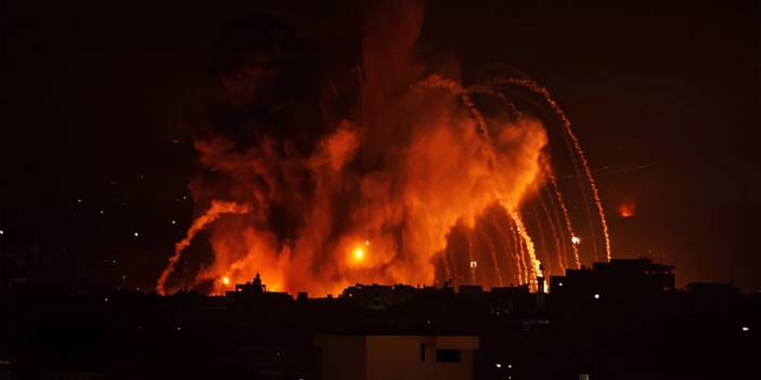 Gazze'de telefon ve internet geri geldi