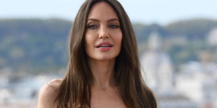Angelina Jolie'den İsrail'in Mülteci Kampı'na saldırısına tepki