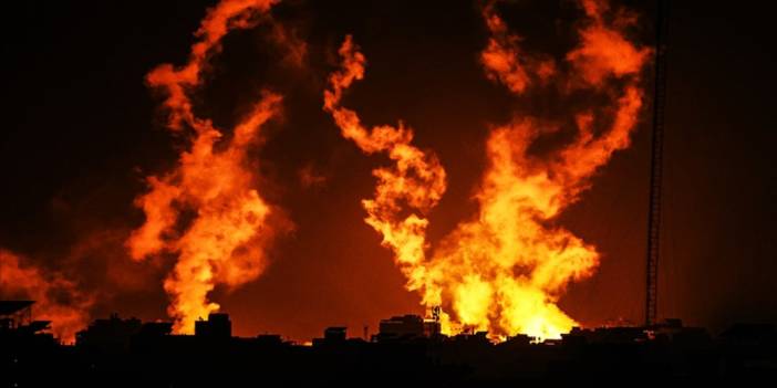 Gazze'de iletişim ve internet çöktü