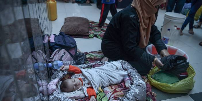 İsrail'in vahşeti UNICEF raporunda: Gazze'de kadınlar sokakta doğum yapıyor