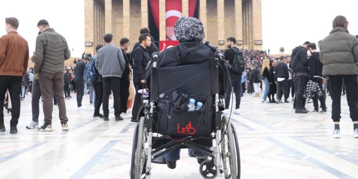 Anıtkabir’e akın ettiler... 'O umudu yaşatmak için bugün buradayız'