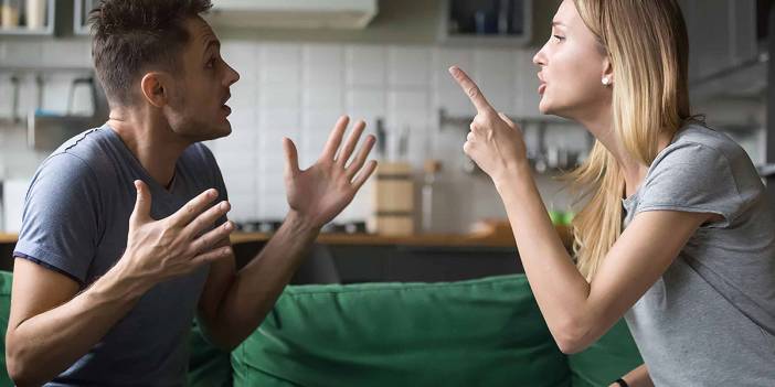 Yatak ayırmak pahalıya patladı: Yargıtay, 'Evlilikte romantizm şart' dedi! Nafaka ve 75 bin TL tazminat onandı