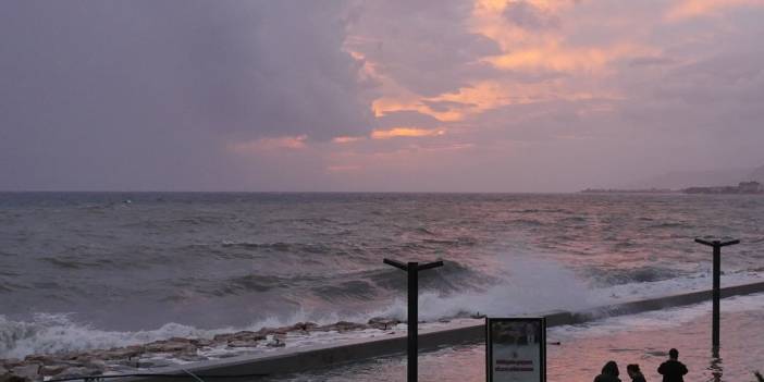 Ani yağışlara hazır olun: El Nino denizleri soğutmayınca...