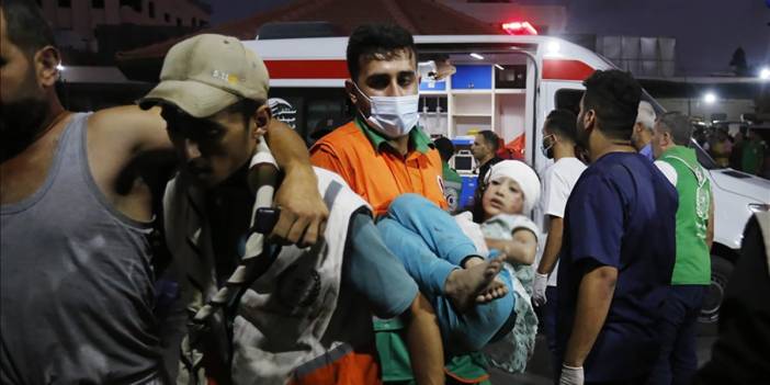 İsrail'in hedefi yine kamp ve hastaneler! Sığınmacı ve hastalar tahliye emri ile sürülüyor