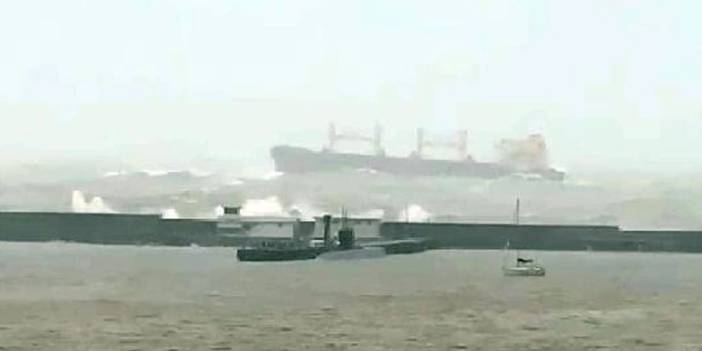 Cep telefonu ile çekilmiş! Batan gemiye ait yeni görüntüler ortaya çıktı