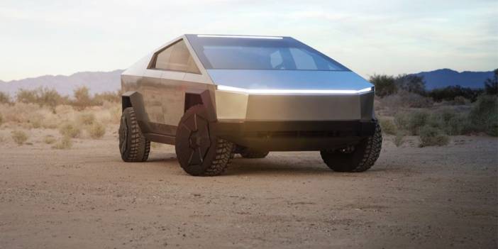 Tesla Cybertruck için beklenen an geldi! Sonunda teslim edilmeye başlanacak ve...