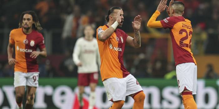 Galatasaray kovaladı Manchester United kaçtı! Cimbom sahasında beraberlikle yetindi
