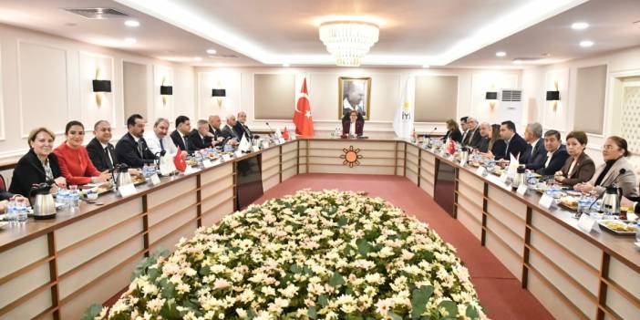 İYİ Parti CHP'nin işbirliği teklifini oy çokluğuyla reddetti