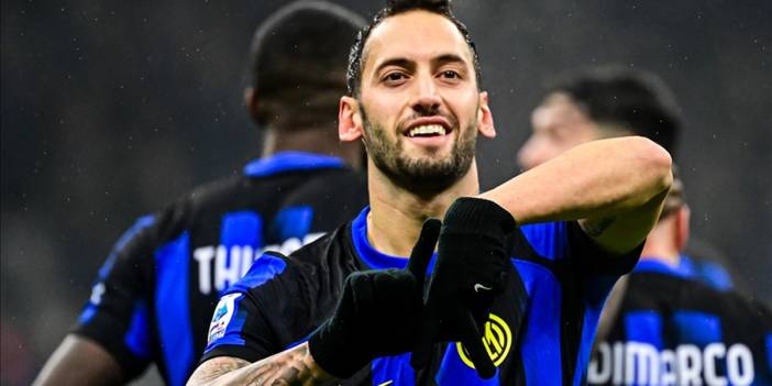 Hakan Çalhanoğlu yıldızlaştı, Inter farklı kazandı