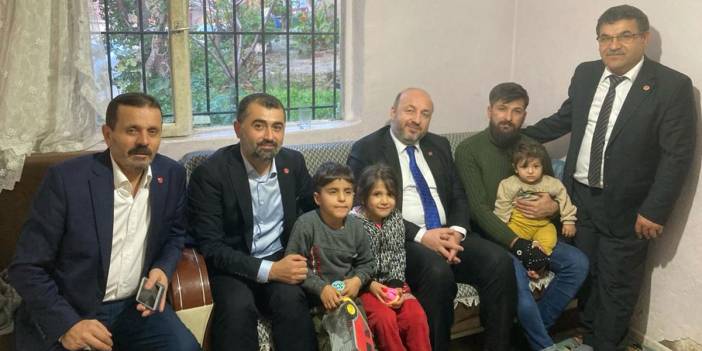 Saadet Partisi'nden AVM'de intihar girişiminde bulunan Çakır'ın ailesine ziyaret