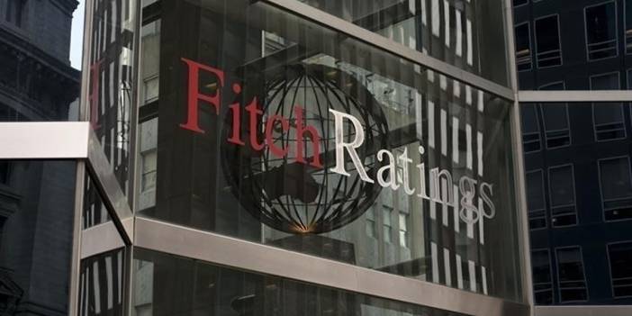 Fitch Türkiye’nin rezervlerine dikkat çekerek uyardı: Hükümetin bankalara müdahale riski var