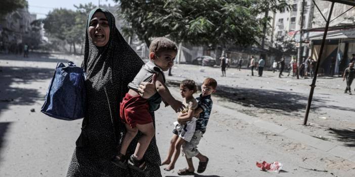 Gazze'deki hamile kadınların 'yaşatma' mücadelesi: Bomba veya açlık öldürmezse doğum öldürüyor